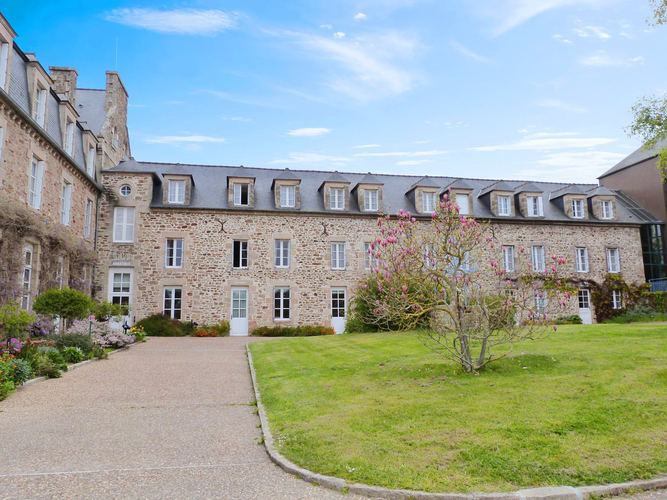 Abbaye_de_Saint-Jacut-de-la-Mer